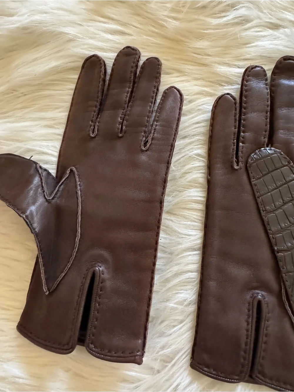 Hermes Crocodile Soya Gloves Alligator Brown Size 7.5